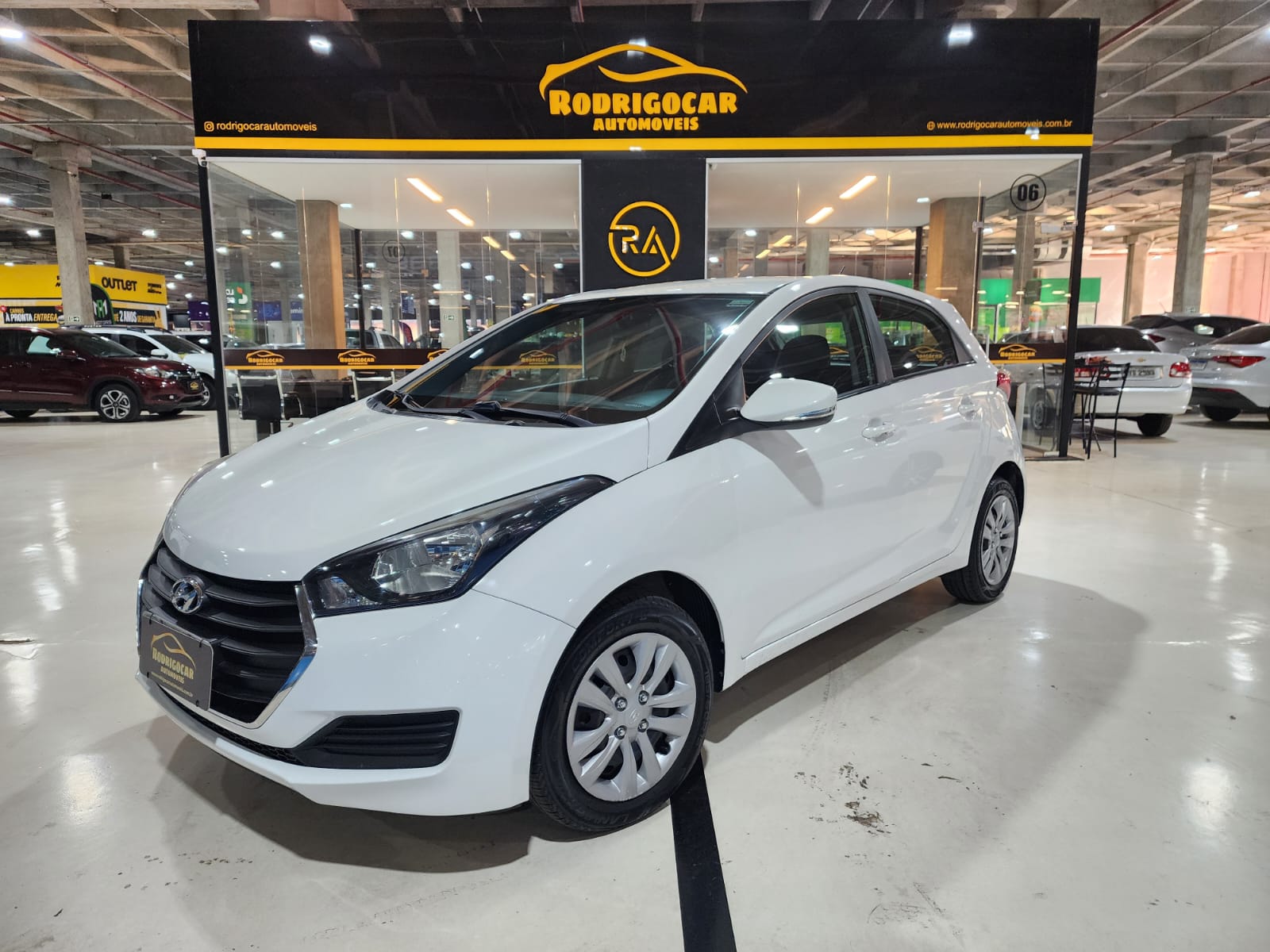 HYUNDAI
